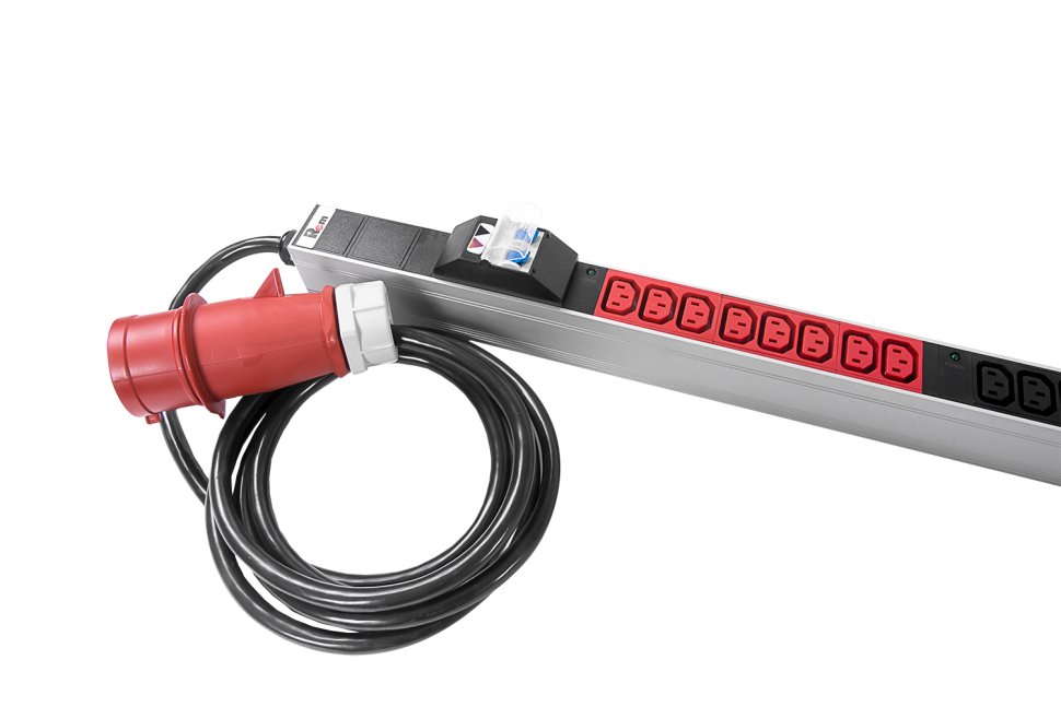 Верт блок розеток Rem-3x16, 3 фазы 16A, инд, 48 C13, 1420 мм, вх IEC 309, шнур 3 м