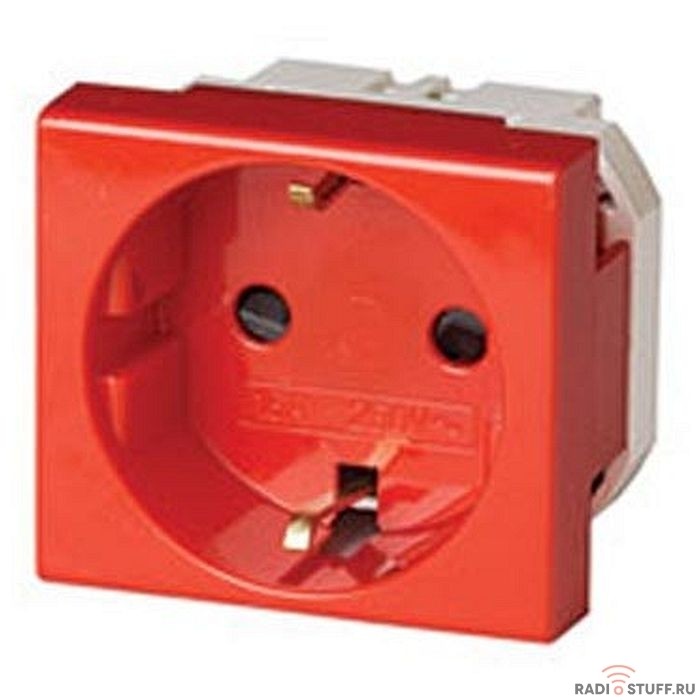 Dkc 45015 Розетка силовая 2Р + Е, со шторками, «Viva», 2 мод., красная